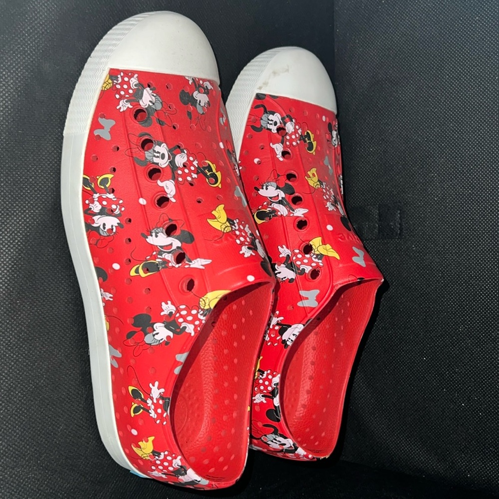 Minnie Mouse Native shoes